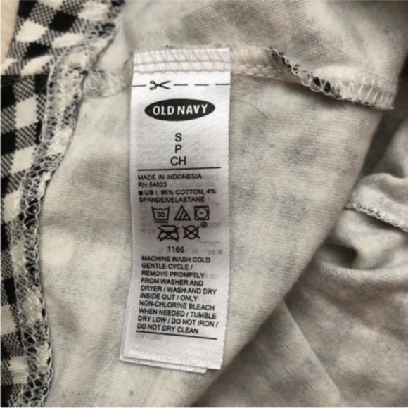 Old Navy Plaid Leggings - Picture 4 of 4